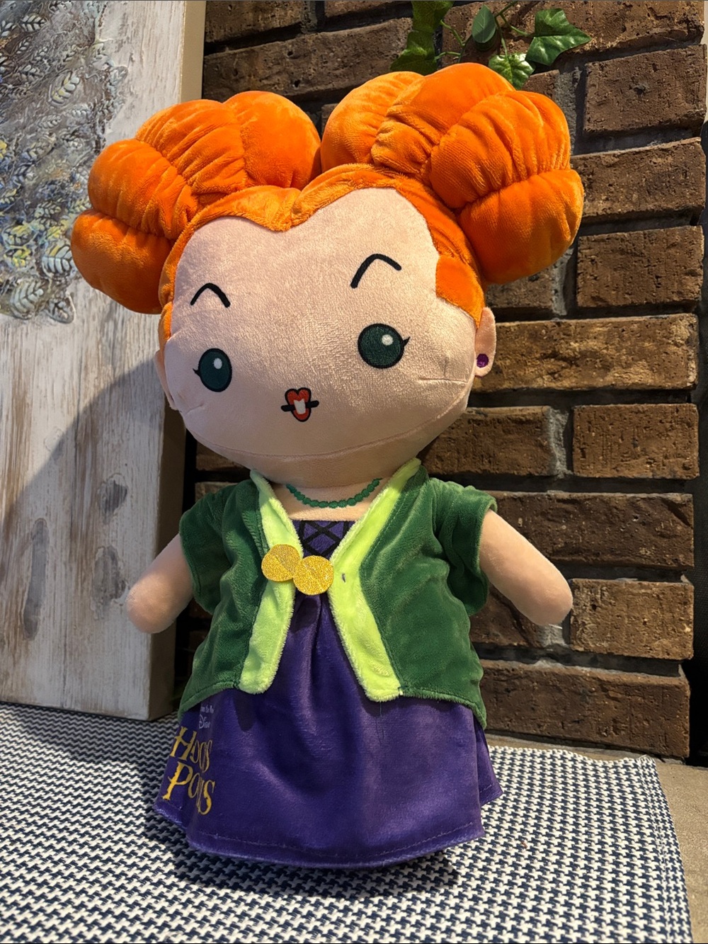 Hocus Pocus Winifred Plush with Weighted Bottom